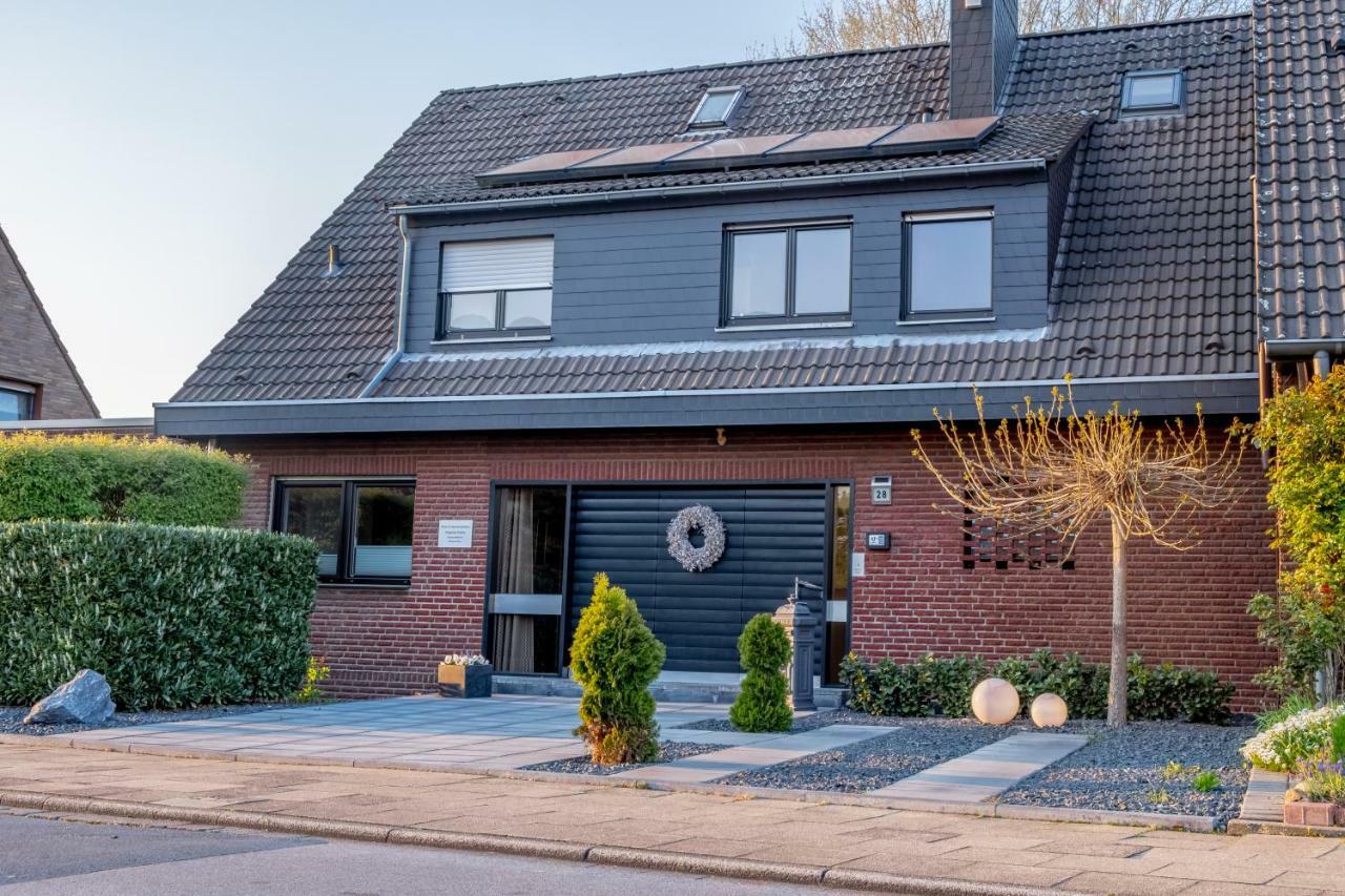 Helles Appartement Mit Eigenem Stellplatz Mülheim an der Ruhr Dış mekan fotoğraf