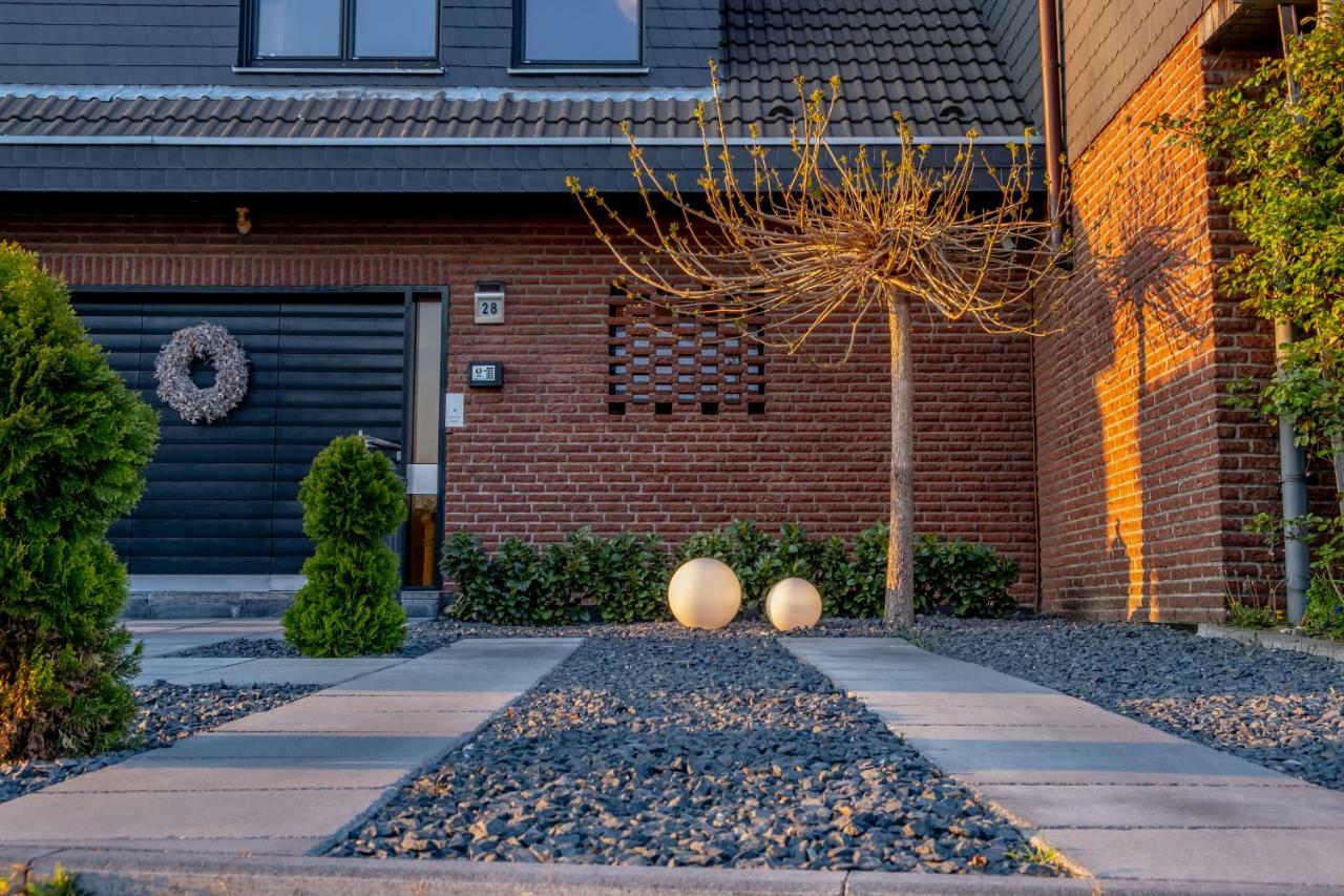 Helles Appartement Mit Eigenem Stellplatz Mülheim an der Ruhr Dış mekan fotoğraf